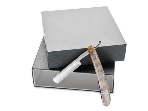 King’s Crown Carbon Steel STRAIGHT RAZOR blade - Buffalo Horn handle in a silver box